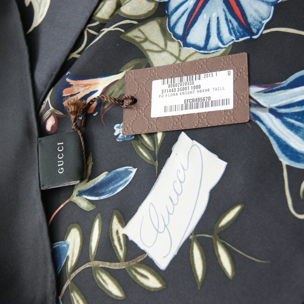 New Authentic Gucci Scarf Flora Knight Print Black Multicolor Silk Scarf… - Picture 14 of 16